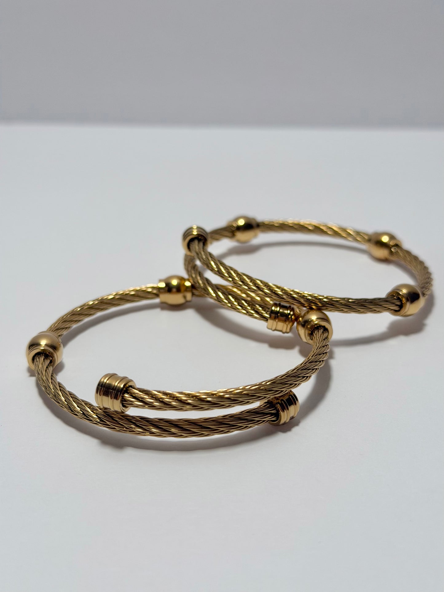 Lasso Bracelet
