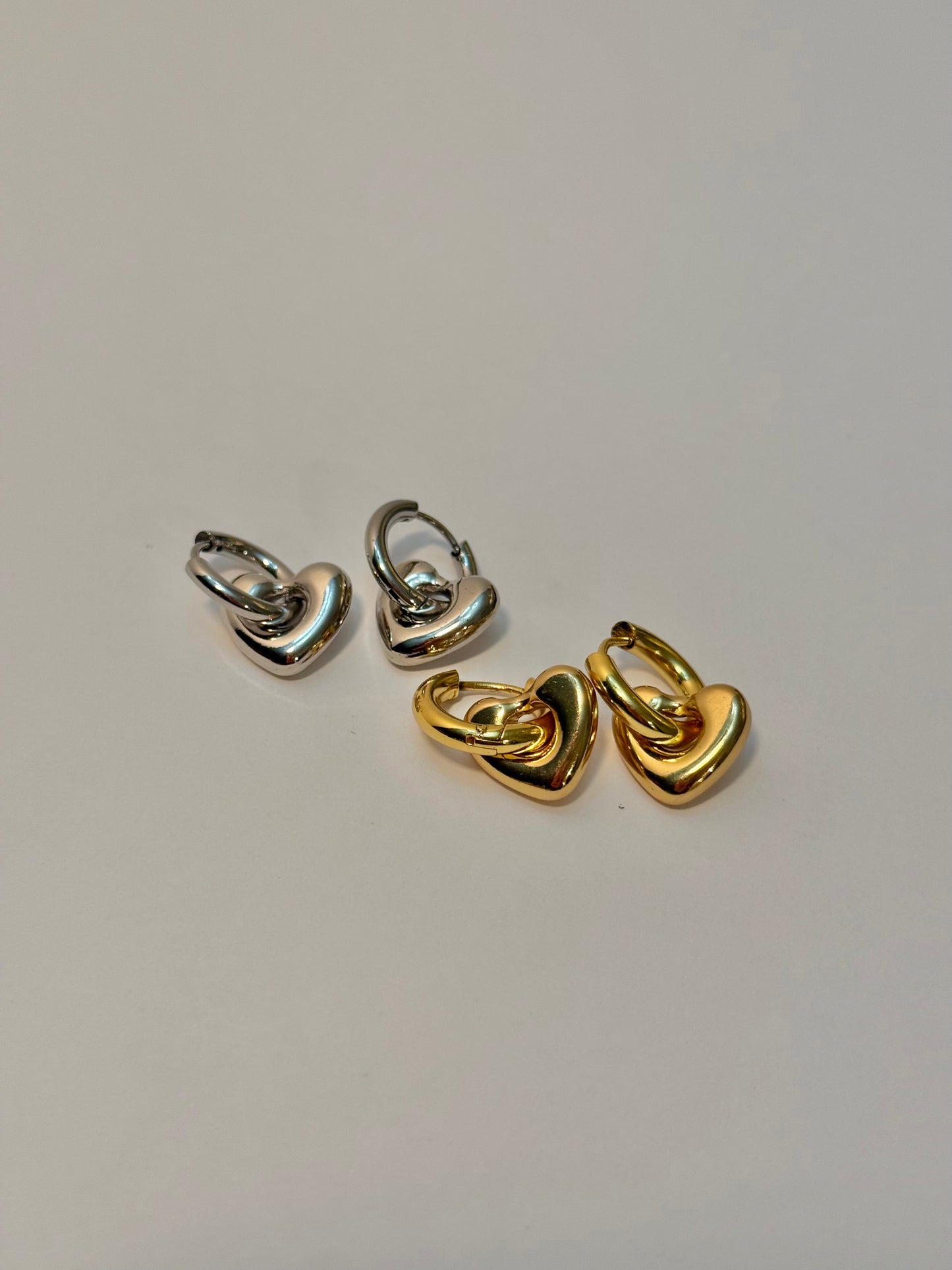 Amorcito Heart Earrings
