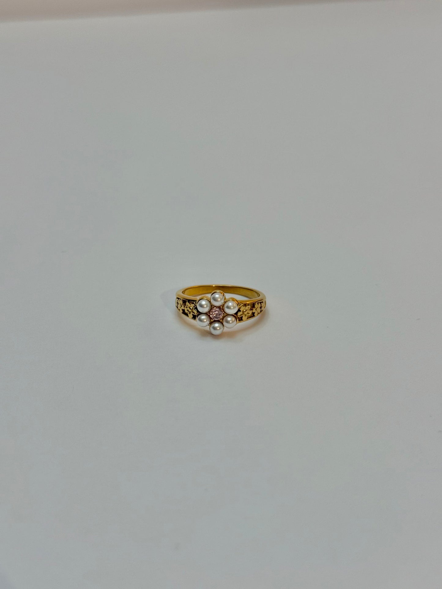 Daisy Ring