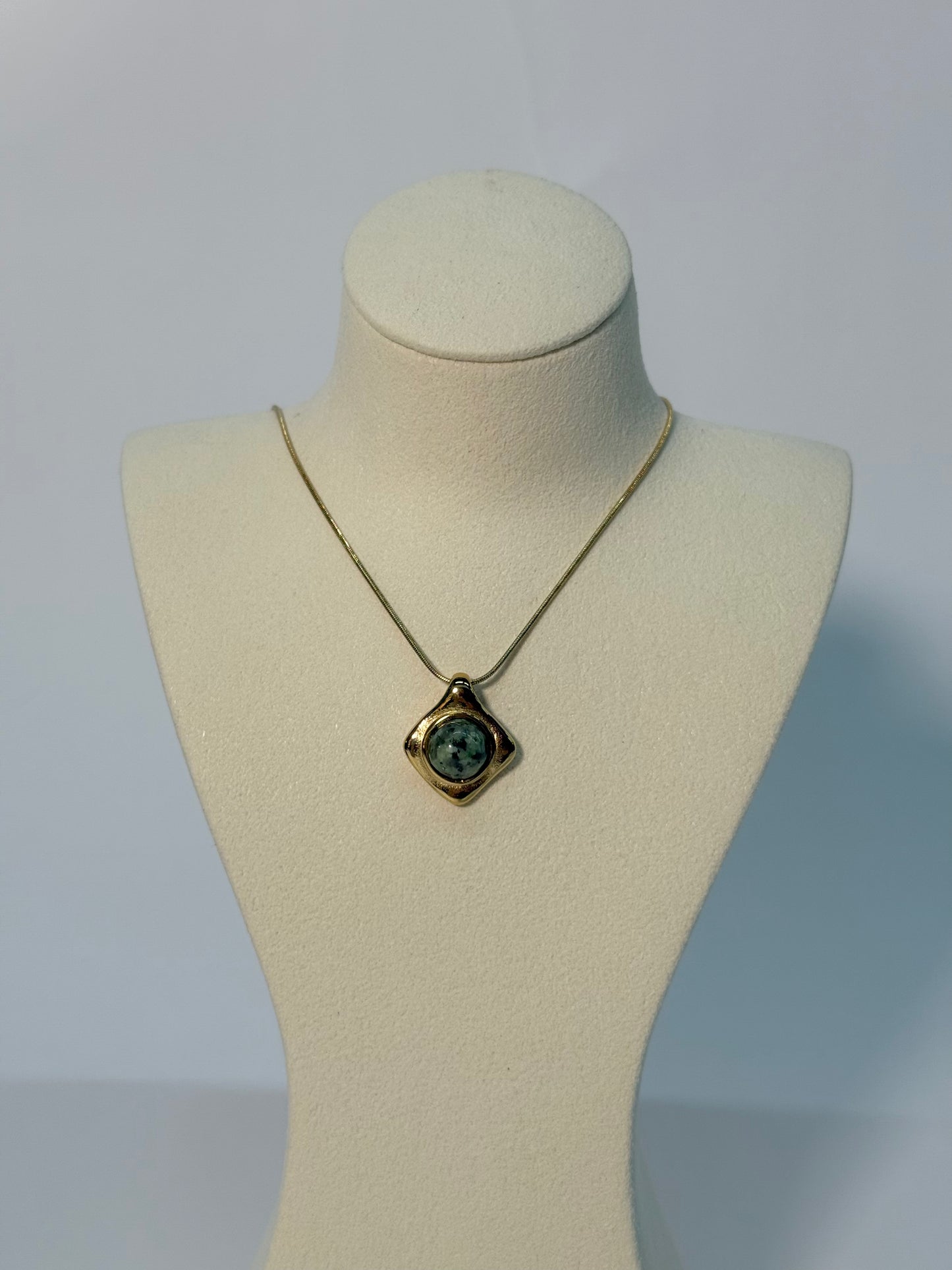 Ines Stone Necklace